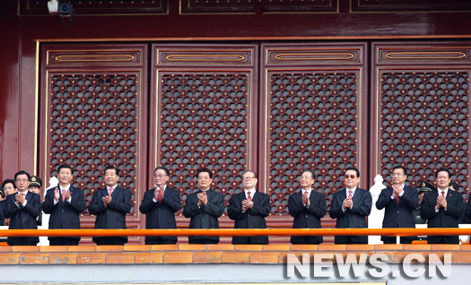 L'ensemble des groupes ethniques de la Chine fait enti&egrave;rement confiance dans l'avenir prometteur de la renaissance de la nation chinoise, a d&eacute;clar&eacute; jeudi le pr&eacute;sident chinois Hu Jintao, dans son discours prononc&eacute; &agrave; l'occasion de la c&eacute;l&eacute;bration du 60&egrave;me anniversaire de la fondation de la R&eacute;publique populaire de Chine.