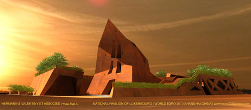 La conception du pavillon du Luxembourg pr&eacute;sente non seulement le th&egrave;me du Luxembourg 'Petit et beau', mais aussi met l'accent sur le fait que le Luxembourg est consid&eacute;r&eacute; comme 'le poumon vert de l'Europe'.
