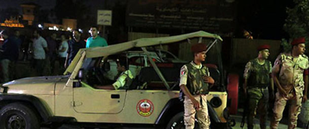 Douze blessés dans l'explosion de deux réservoirs de carburant près de l'aéroport 
du Caire