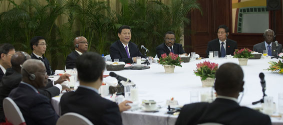 Le pr&eacute;sident chinois promet un soutien sans fin pour l'Afrique