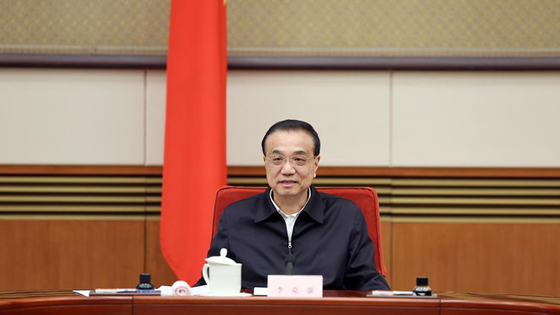 Le PM chinois insiste sur la mise en oeuvre innovante des politiques macroéconomiques