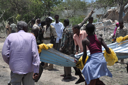 Attentat &agrave; la voiture pi&eacute;g&eacute;e &agrave; Mogadiscio, au moins 65 morts et 50 bless&eacute;s