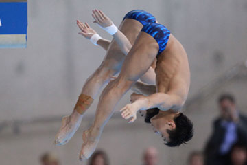 Coupe du monde de plongeon de Londres : Cao Yuan et Zhang Yanquan, gagnants de 10m synchro hommes