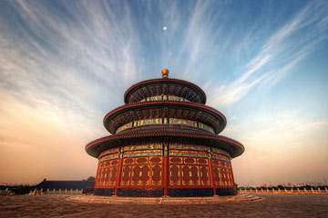 Chine : 206 milliards de yuans investis dans le tourisme en 2011