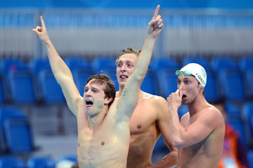 JO-2012: La France remporte la m&eacute;daille d'or du relais 4x100 m nage libre messieurs