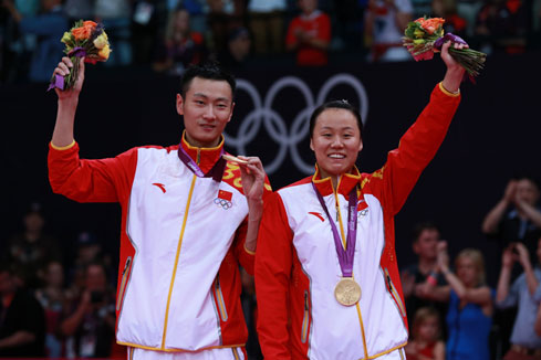 JO-2012-Badminton-doubles mixtes: m&eacute;daille d'or pour les Chinois Zhang Nan et Zhao Yunlei
