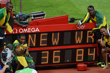 4x100m: La Jamaïque en or avec record du monde