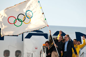 Le drapeau olympique est arrivé à Rio