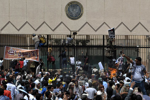 Y&eacute;men: Un mort dans des affrontements devant l'ambassade des Etats-Unis &agrave; Sanaa