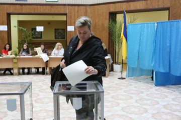 D&eacute;but des &eacute;lections l&eacute;gislatives en Ukraine