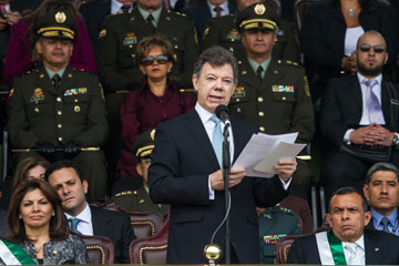 Le pr&eacute;sident colombien appelle &agrave; intensifier la lutte contre les rebelles
