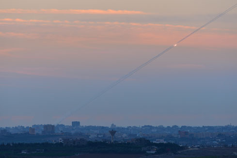 Au moins deux roquettes tir&eacute;es sur Tel Aviv