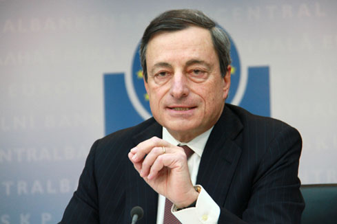 La BCE maintient son principal taux directeur &agrave; son plus bas record &agrave; 0,75 %