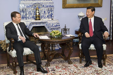 La Chine et la Russie s'engagent &agrave; renforcer leurs relations commerciales