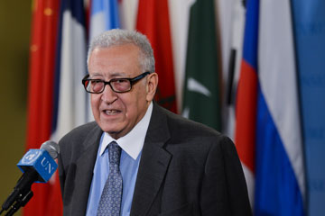 L'&eacute;missaire international pour la Syrie d&eacute;ment avoir l'intention de d&eacute;missionner