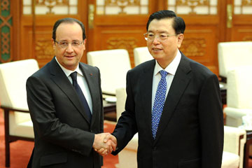 Chine/France : Zhang Dejiang rencontre Fran&ccedil;ois Hollande