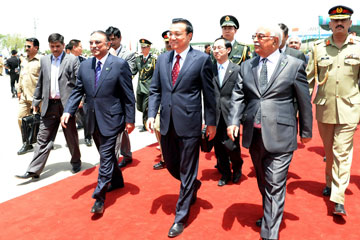 Arriv&eacute;e du PM chinois Li Keqiang au Pakistan pour sa visite officielle