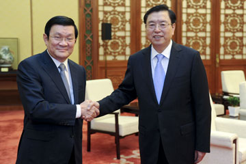 Le l&eacute;gislateur supr&ecirc;me chinois rencontre le pr&eacute;sident vietnamien