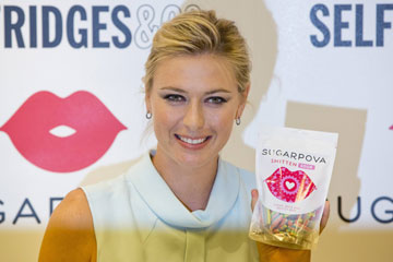Maria Sharapova &agrave; Londres pour promouvoir sa marque de bonbons