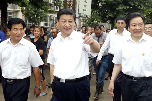 Xi Jinping appelle les membres du PCC &agrave; maintenir la Chine rouge