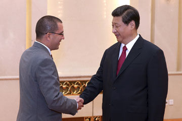 Rencontre entre Xi Jinping et le vice-pr&eacute;sident v&eacute;n&eacute;zu&eacute;lien