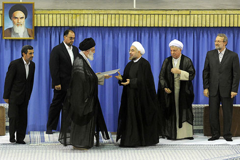 Le nouveau pr&eacute;sident iranien prend ses fonctions