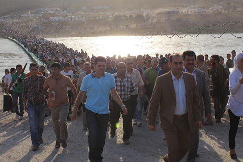 Des milliers de r&eacute;fugi&eacute;s syriens se rendent en Irak, selon l'ONU