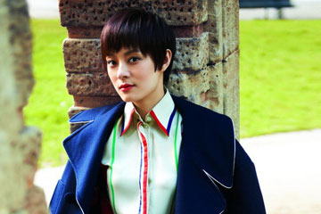 L'actrice chinoise Sun Li pose pour un magazine