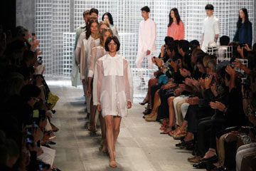 Fashion Week de New York printemps-&eacute;t&eacute; 2014 : un d&eacute;fil&eacute; de Lacoste
