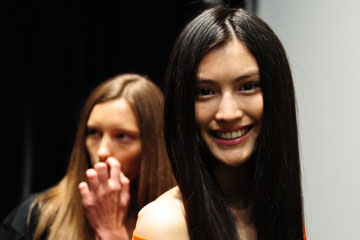 Photos - En backstage du d&eacute;fil&eacute; de Ralph Lauren printemps-&eacute;t&eacute; 2014 &agrave; New York