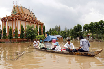 Cambodge : apr&egrave;s avoir tu&eacute; 39 personnes, les inondations sont en recul
