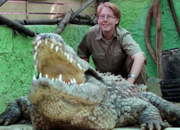Un Britannique se lie d'amiti&eacute; avec le plus grand crocodile de l'Europe