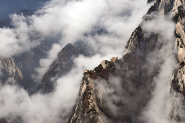 EN IMAGES: paysages magnifiques du mont Hua en Chine