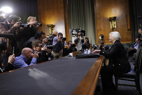 La Fed doit continuer d'agir pour soutenir la reprise (Yellen)