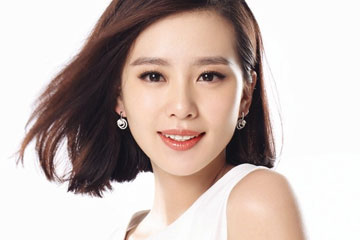 Liu Shishi pose pour un magazine