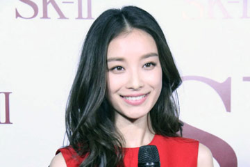 Photos - Ni Ni, la plus jeune ambassadrice de SK-II