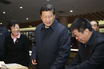 Xi Jinping met l'accent sur la morale lors de sa visite au pays natal de Confucius