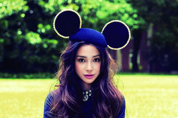 Angelababy pose pour un magazine