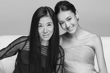 Qin Shupei et Vera Wang posent pour un magazine
