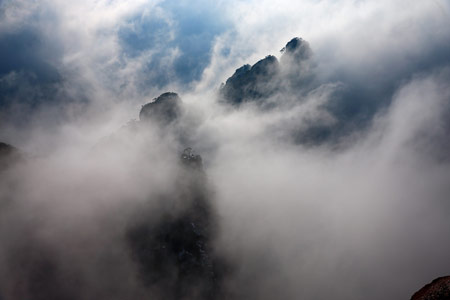 Chine: paysages magnifiques des monts Huang