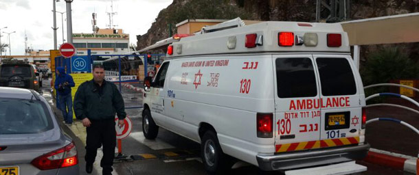 Egypte : quatre morts dans l'explosion d'un autocar de touristes au Sinaï