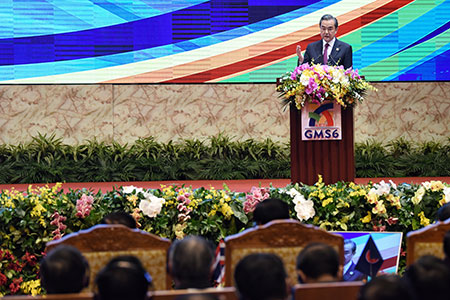 Le protectionnisme est une impasse, selon le conseiller d'Etat chinois Wang Yi