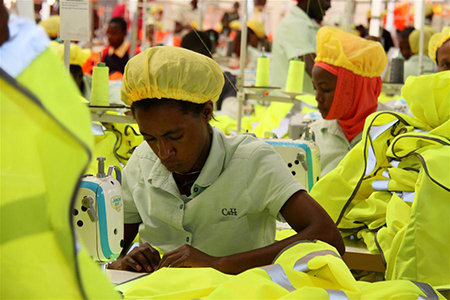 Rwanda : une usine chinoise favorise le développement de l'industrie manufacturière locale