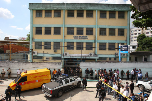Br&eacute;sil : 11 morts dans la fusillade d'une &eacute;cole