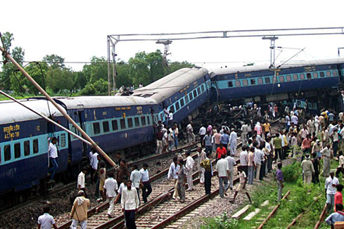 Inde/D&eacute;raillement d'un train : le bilan s'&eacute;l&egrave;ve &agrave; 63 morts