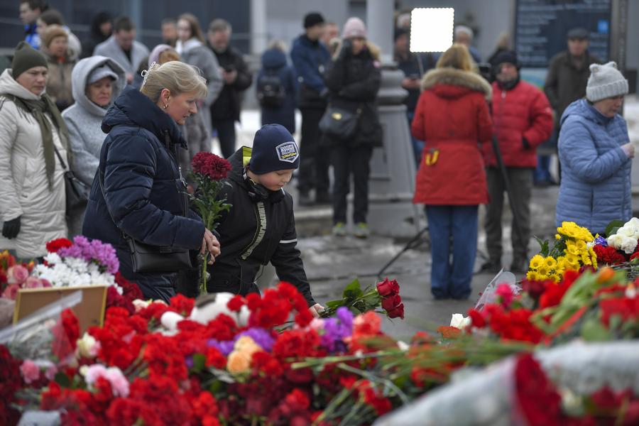 (Multimédia) La Russie Fait Le Deuil Des Victimes De L'attentat ...