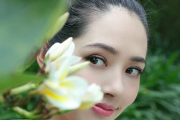 Nouvelles photos de l'actrice Bea Hayden